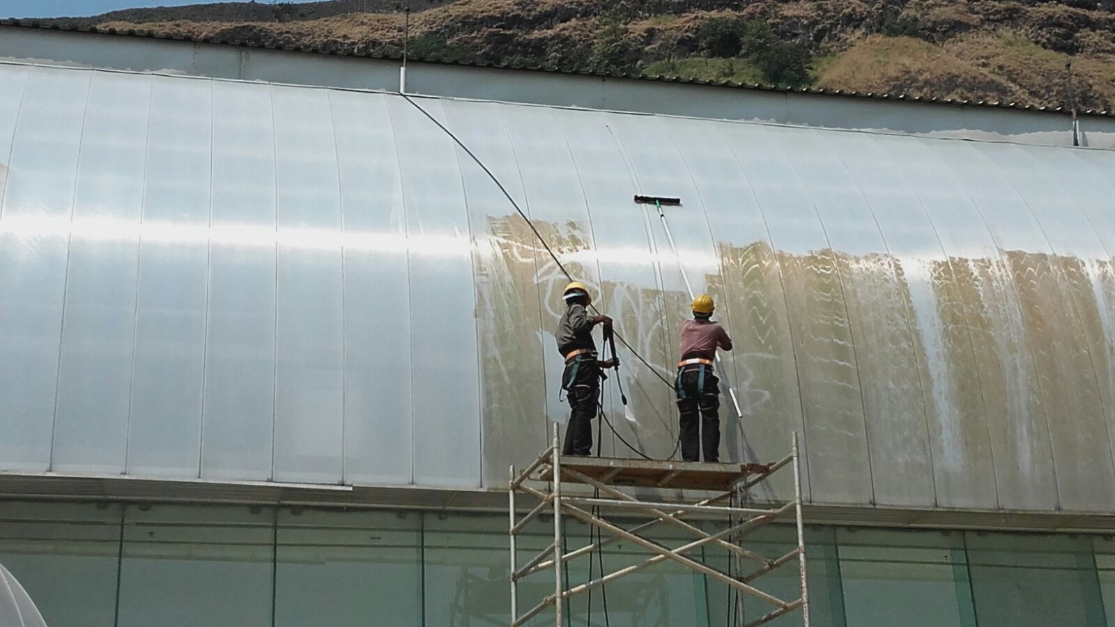 Facade cleaning at a client site